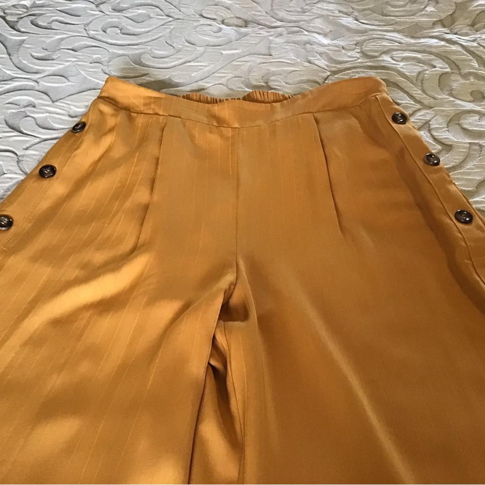 High-Waist Wide-Leg Women's Pants in Mustard Yellow